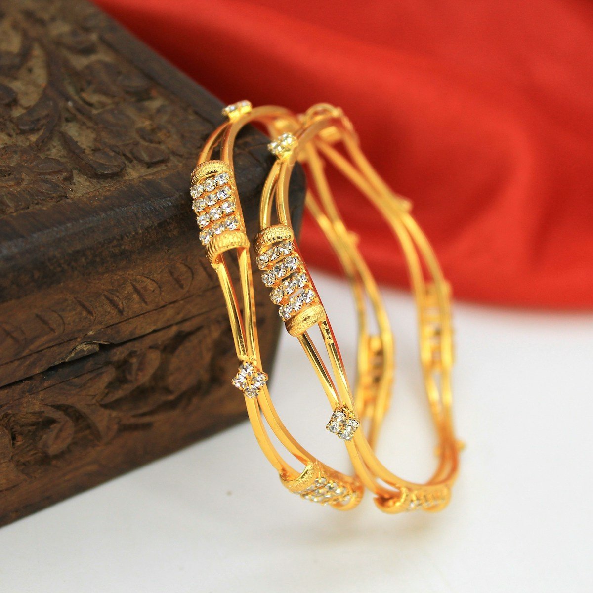 Slim Stack Gold Bangle