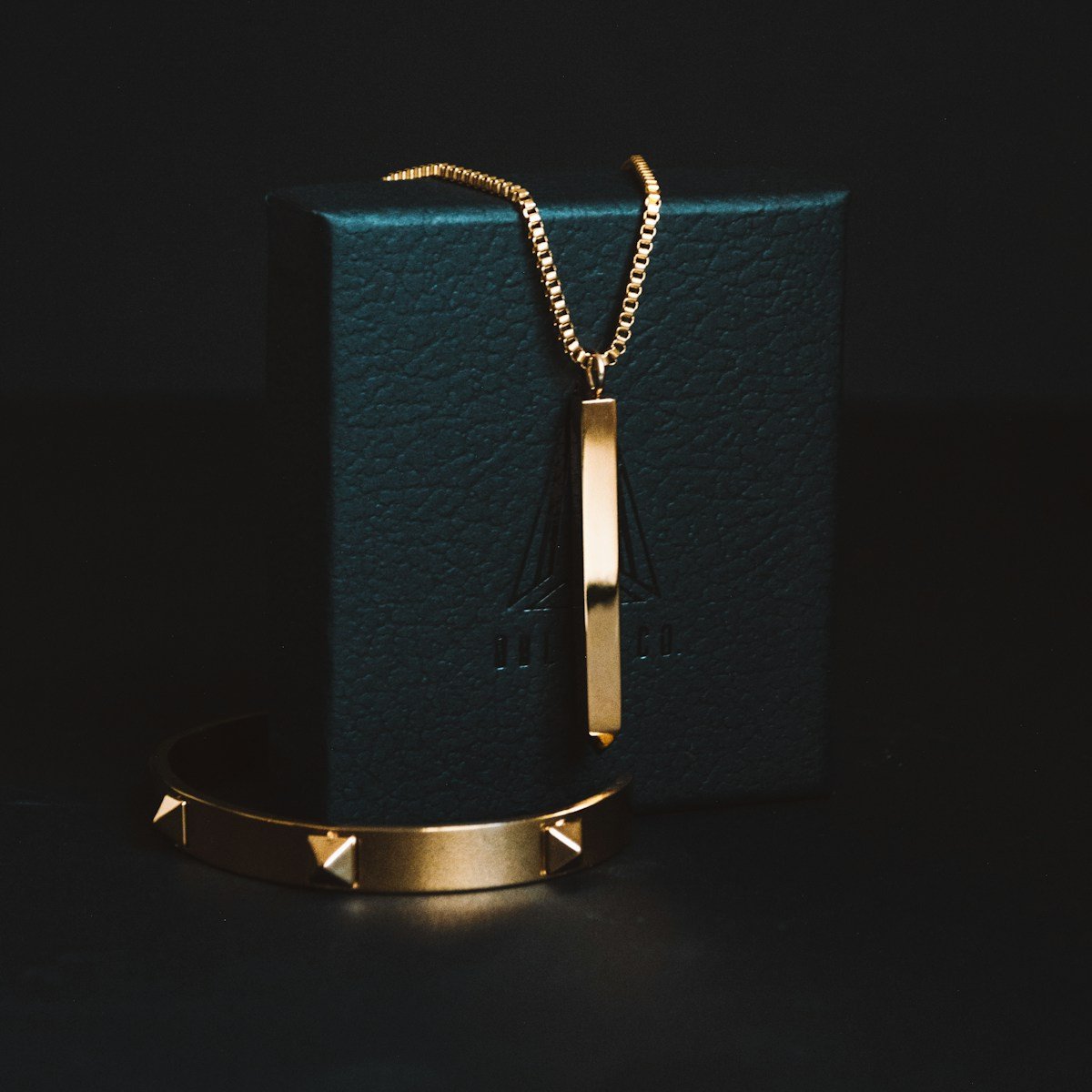 Couple Band Gift Box